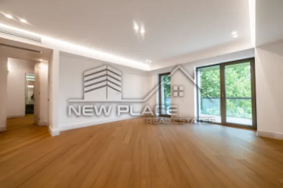 Logo NEW PLACE REAL ESTATES logo