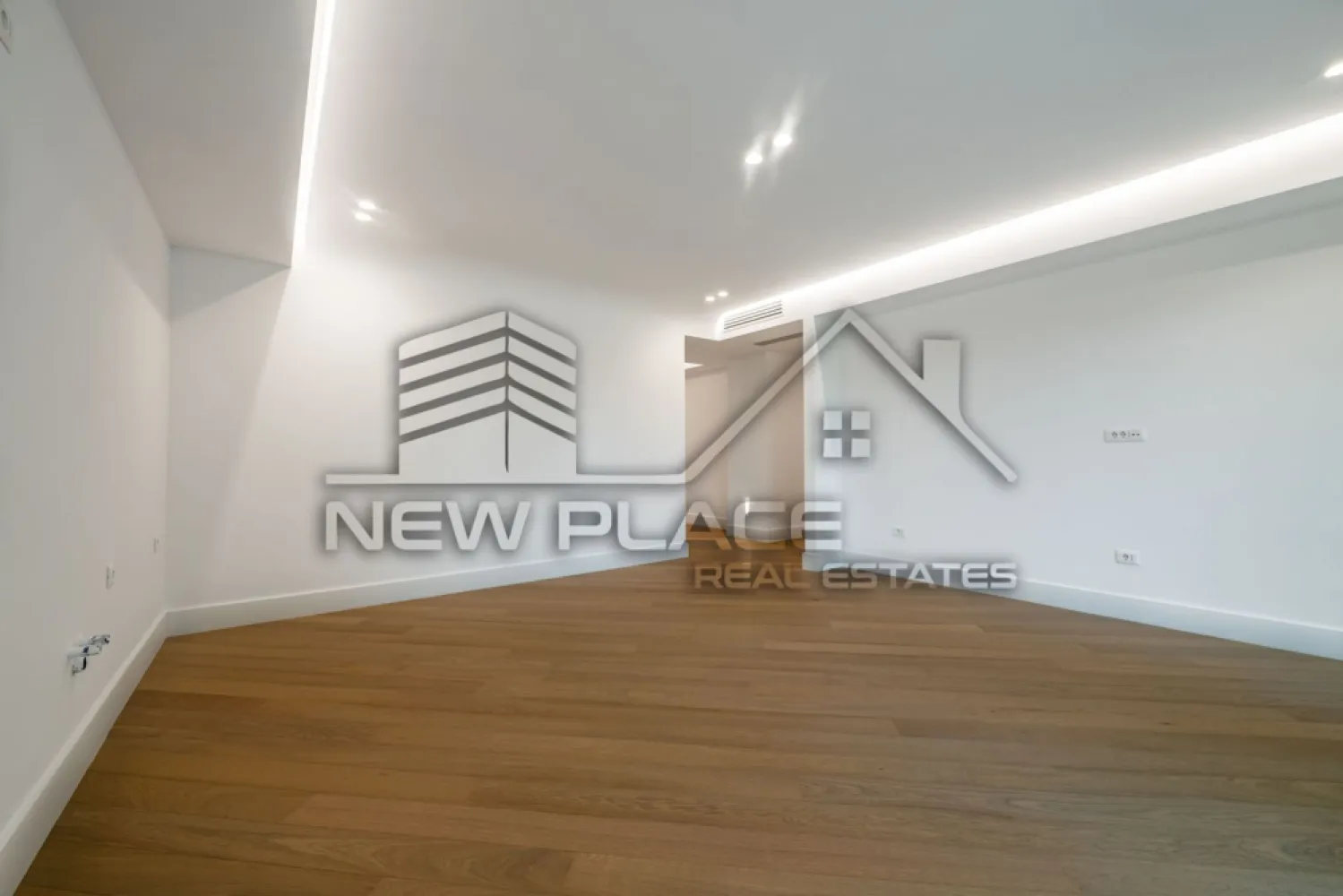 IANCU NICOLAE| Apt exclusivist | 378,510+TVA | Terasa 23.5 | Ultra Lux - New Place Real Estate Company va propune spre vanzare un apartament exclusivist situat intr un complex rezidential premium, localizat in zona de Nord a capitalei - Iancu Nicolae.

Apartamentul este situat la Etajul 2, are o suprafata construita de 122.10 mp si o suprafata utila totala de 103.10 mp, fiind compus din: living cu bucatarie si dining de 29.60 mp, dormitor matrimonial de 17.90 mp cu baie proprie de 3.70 mp, dormitor secundar de 13.50 mp, baie de serviciu de 6.20 mp, hol de 8.70 mp si o terasa de 23.50 mp.

Ansamblul rezidential din care face parte apartamentul propune un concept de locuire exclusivist caracterizat prin finisaje si dotari high-end adaptate trendurilor pietei imobiliare din marile capitale ale lumii.

Conceptul de modern living inseamna sa te bucuri cat mai mult de timpul tau liber. Iar acest lucru incepe acasa. Pentru aceasta viziune ansamblul ia in calcul fiecare parametru al unui stil de viata exclusivist, de la finisajele si dotarile high-end pana la locatie si arhitectura.

Finisaje și dotari
- Fatada ventilata cu placi ceramice Florim
- Tamplarie din aluminiu Schuco cu geam tripan
- Climatizare LG cu control individual a temperaturii
- Usi de acces cu sistem de siguranta
- Control acces cu sistem videointerfon
- Usi interioare tip Filomuro
- Parchet din lemn cu incalzire in pardoseala
- Placari ceramice Florim
- Obiecte sanitare Daniel Rubinetterie
- Incalzire centralizata cu contorizare individuala
- Parcare subterana pe 3 niveluri
- Gradini si spatii verzi

Pentru mai multe detalii sau oferte similare, nu ezitati sa ne contactati.

Aceasta oferta apartine New Place Real Estate Company.