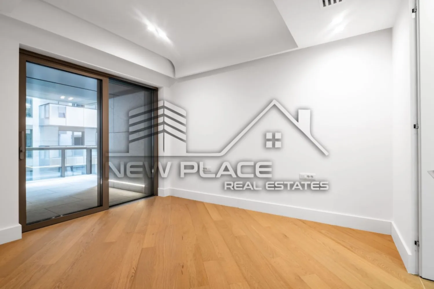 IANCU NICOLAE|Apt exclusivist| 300,390+TVA | Terasa 11.9 | 2 bai | Lux