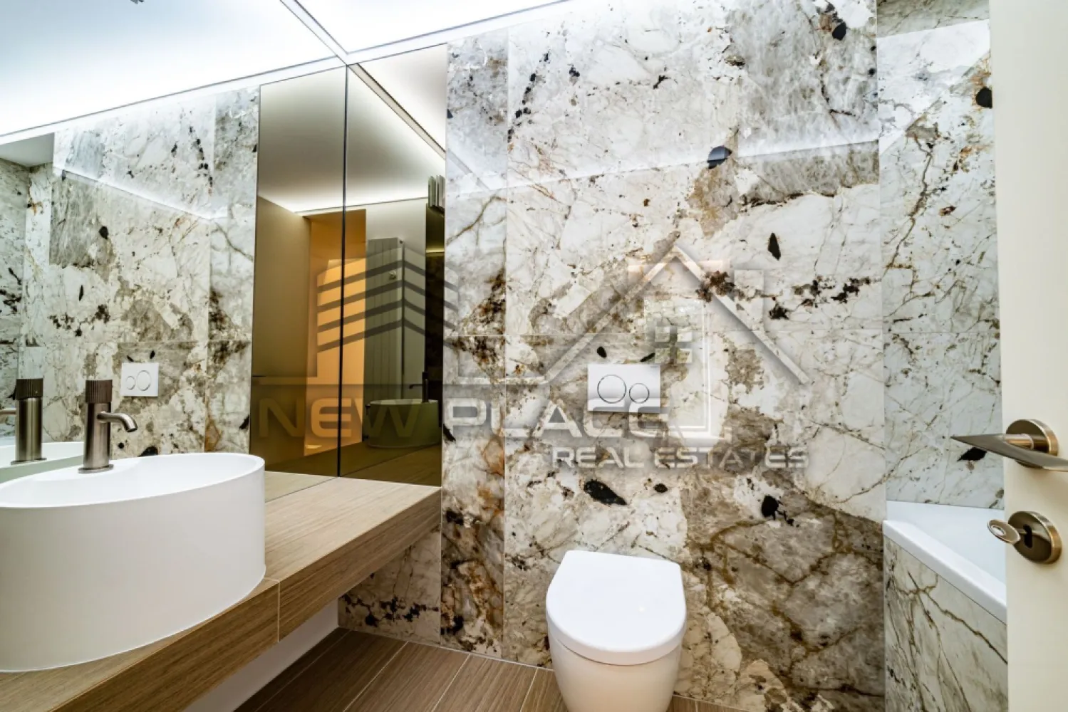 IANCU NICOLAE | Apt exclusivist | 296,360+TVA | Terasa 14.8 |Ultra Lux