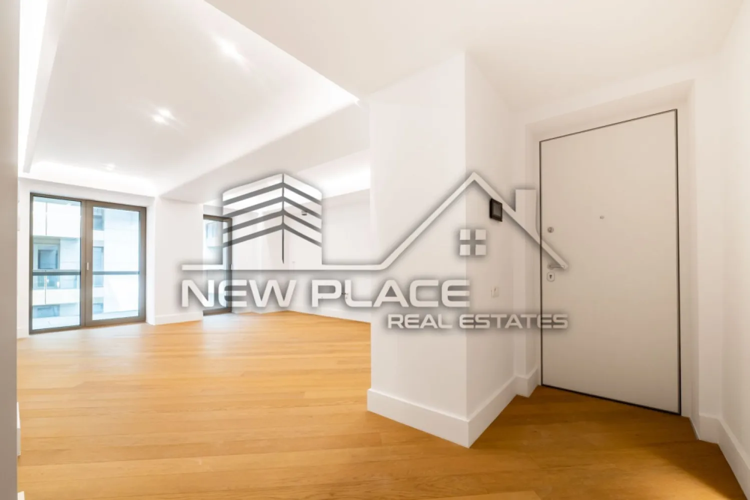 IANCU NICOLAE | Apt exclusivist | 332,630+TVA | Terasa 12.6 |Ultra Lux - New Place Real Estate Company va propune spre vanzare un apartament exclusivist situat intr un complex rezidential premium, localizat in zona de Nord a capitalei - Iancu Nicolae.

Apartamentul este situat la Etajul 4, are o suprafata construita de 107.30 mp si o suprafata utila totala de 88.50 mp, fiind compus din: living cu bucatarie si dining de 26.10 mp, dormitor matrimonial de 17.70 mp cu baie proprie de 5.20 mp, dormitor secundar de 12.90 mp, baie de serviciu de 4.00 mp, un hol de 5.80 mp si inca unul de 4.20 mp, precum si o terasa de 12.60 mp.

Ansamblul rezidential din care face parte apartamentul propune un concept de locuire exclusivist caracterizat prin finisaje si dotari high-end adaptate trendurilor pietei imobiliare din marile capitale ale lumii.

Conceptul de modern living inseamna sa te bucuri cat mai mult de timpul tau liber. Iar acest lucru incepe acasa. Pentru aceasta viziune ansamblul ia in calcul fiecare parametru al unui stil de viata exclusivist, de la finisajele si dotarile high-end pana la locatie si arhitectura.

Finisaje și dotari
- Fatada ventilata cu placi ceramice Florim
- Tamplarie din aluminiu Schuco cu geam tripan
- Climatizare LG cu control individual a temperaturii
- Usi de acces cu sistem de siguranta
- Control acces cu sistem videointerfon
- Usi interioare tip Filomuro
- Parchet din lemn cu incalzire in pardoseala
- Placari ceramice Florim
- Obiecte sanitare Daniel Rubinetterie
- Incalzire centralizata cu contorizare individuala
- Parcare subterana pe 3 niveluri
- Gradini si spatii verzi

Pentru mai multe detalii sau oferte similare, nu ezitati sa ne contactati.

Aceasta oferta apartine New Place Real Estate Company.