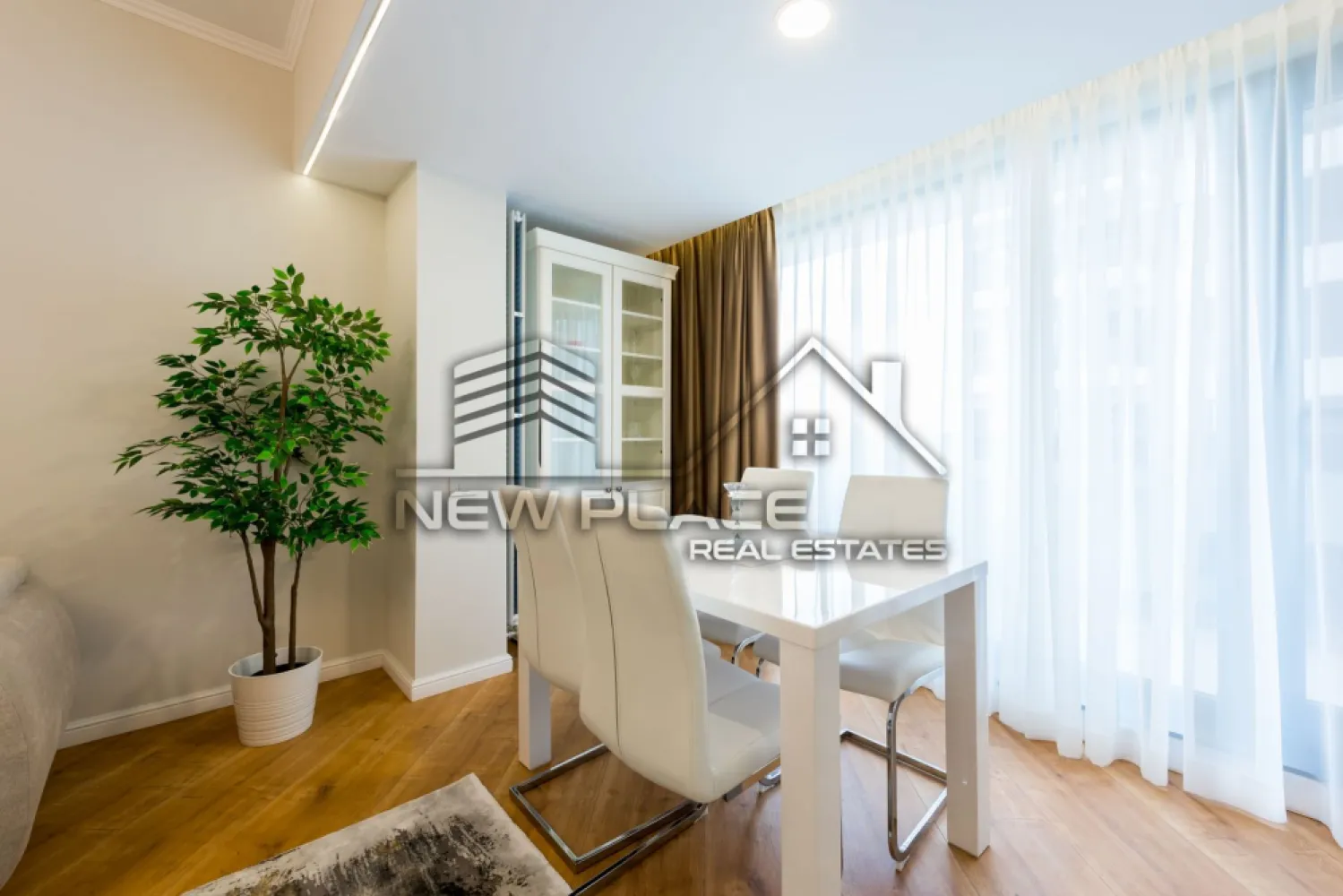 4City North | Apartament exclusivist | Vedere curtea interioara | LUX