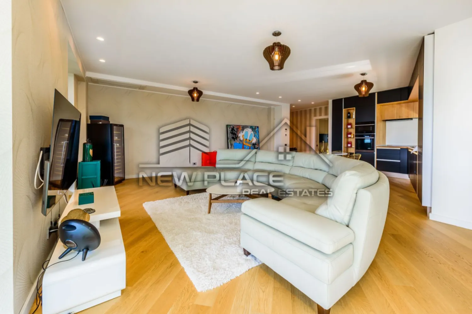Aviatiei Tower | Vedere libera | Terase 40 mp | 470,000+TVA | Lux - New Place Real Estate Company va propune spre vanzare un apartament unicat de 3 camere, disponibil la etajul 10, situat in Ansamblul Rezidential Aviatiei Tower by Radacini, un complex rezidential premium, localizat vis-a-vis de Mall-ul Promenada, langa hotelul Marriott Courtyard.

Suprafata utila totala a apartamentului este de 144.12 mp, suprafata construita este 173.19 mp si este compus din living spatios de 30.55 mp, o bucatarie open space de 11.33 mp, un dormitor de 15.23 mp si unul de 11.79 mp, 2 zone de dresing de 4.65 mp si 5.27 mp, o baie de 6.39 mp si una de 3.50 mp, un hol de acces de 15.54 mp si 2 terase superbe, una de 20.11 mp si cealalalta de 14.61 mp. 

Separat se poate achizitiona si un loc de parcare situat la subteranul ansamblului la pretul de 20,000 Eur + TVA.

Aflat intre Calea Floreasca, Barbu Vacarescu si Herastrau, zona beneficiaza de cele mai mari investitii imobiliare din Romania: extinderea Mall-ului Promenada, extinderea Str. Fabrica de Glucoza, urmata de Str. Dimitrie Pompeiu.

Datorita acestor avantaje de localizare, impreuna cu nivelul inalt calitativ al materialelor, dotarilor si finisajelor, Ansamblul Rezidential Aviatiei Tower by Radacini a fost catalogata in Anul 2019 cu distinctia "Prime Property - 1st Investors Choice".

Materialele premium folosite si atentia la cele mai mici detalii fac din aceste apartamente unele cu mult peste ce se gaseste in piata la ora actuala. De la incalzirea in pardoseala cu sistem de reglaj individual in fiecare camera, pana la video interfon, totul se poate monitoriza de pe telefon.

Materialele de calitate superioara, finisajele atent selectate si executate, totul va va oferi eleganta in cautarea careia v-ati aflat mereu:
* Parchet triplu stratificat, de inalta calitate;
* Produse sanitare premium marca Vitra;
* Placi ceramice marca Porcelanosa.
* Tamplarie exterioara Shuco aluminiu cu sticlă Low E și 4 Seasons;
* Fatada ventilata ceramica;
* Sisteme de reglaj a temperaturii in fiecare camera;
* Vata minerala pentru un plus de izolare termica si acustica;
* Sisteme de aer conditionat multisplit;
* Ascensoare Schindler pentru 9 pasageri.

Paza si supraveghere video 24/7.

Pentru mai multe detalii sau oferte similare, nu ezitati sa ne contactati.

Aceasta oferta apartine New Place Real Estate Company.