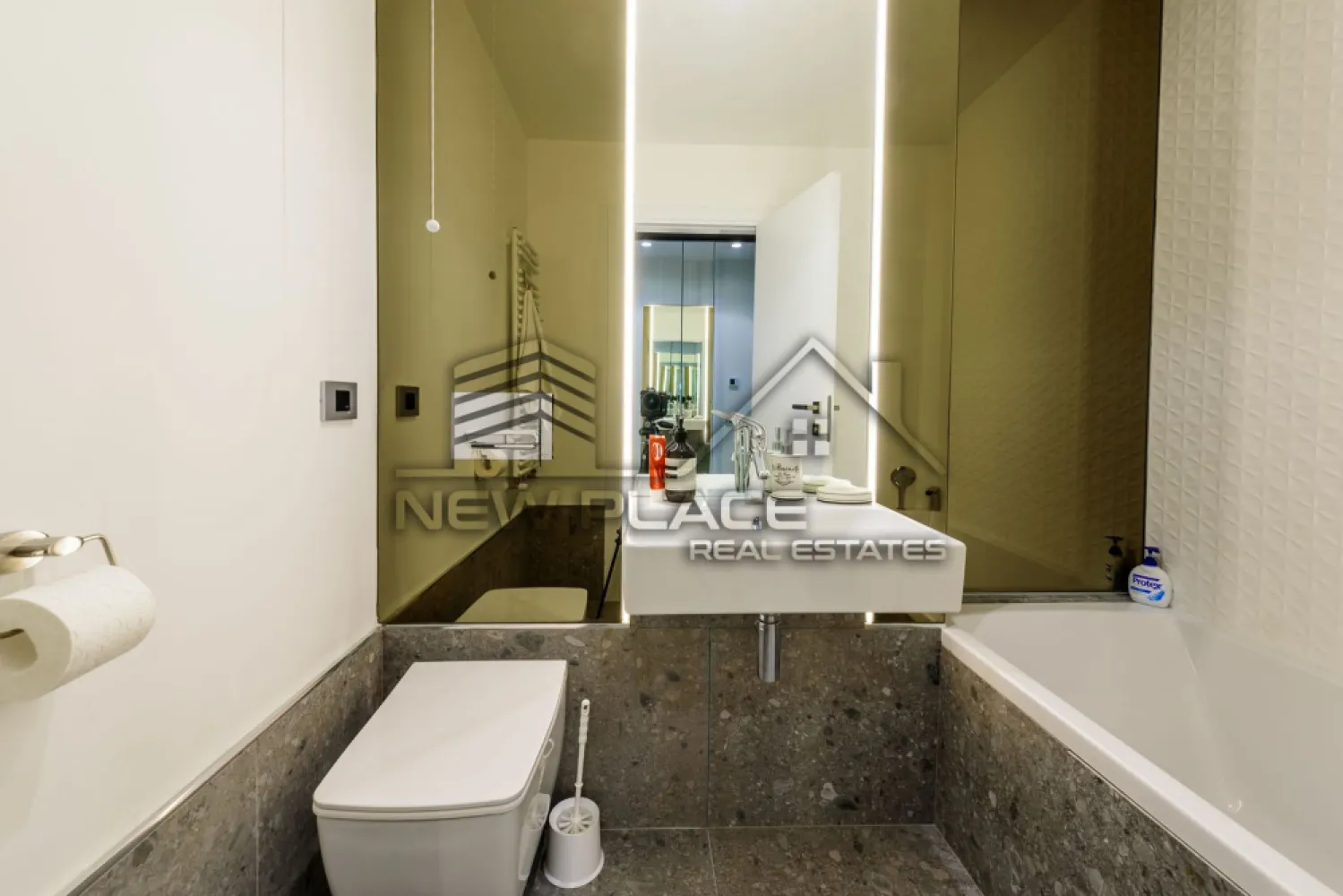 Aviatiei Tower | Vedere libera | Terase 40 mp | 470,000+TVA | Lux