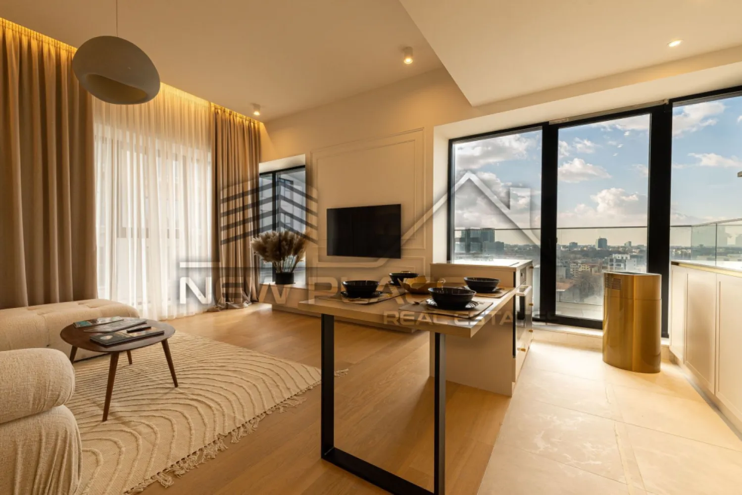 One Verdi Park | Apartament unicat | 450,000+TVA | View liber | Lux - New Place Real Estate Company va propune spre vanzare un apartament deosebit, situat intr-un imobil rezidential din zona Floreasca - One Verdi Park.

Apartamentul este situat la Etajul 9, are o suprafata utila totala de 87.00 mp si este compus din: living de 20.20 mp, bucatarie open space de 6.20 mp, un dormitor matrimonial de 16.00 mp, cu o baie proprie de 4.50 mp, un dormitor secundar de 12.00 mp, o baie de serviciu de 4.50 mp, un hol de 15,60 mp si balcon de 8.00 mp.

Separat se poate achizitiona si un loc de parcare disponibil in parcarea subterana a Ansamblului la pretul de 25,000 Eur + TVA.

Amplasat in partea de Nord a Bucurestiului, la doar cativa pasi distanta fata de parcul cu acelasi nume, One Verdi Park este format din doua dintre cele mai inalte turnuri rezidentiale din Bucuresti, ce au o vedere panoramica atat asupra Lacului Tei, cat si asupra Lacului Floreasca.

Atat apartamentul cat si spatiile comune ale intregului imobil beneficiaza de finisaje de calitate superioara de lux.

Pentru mai multe detalii, nu ezitati sa ne contactati.

Aceasta oferta apartine New Place Real Estate Company.