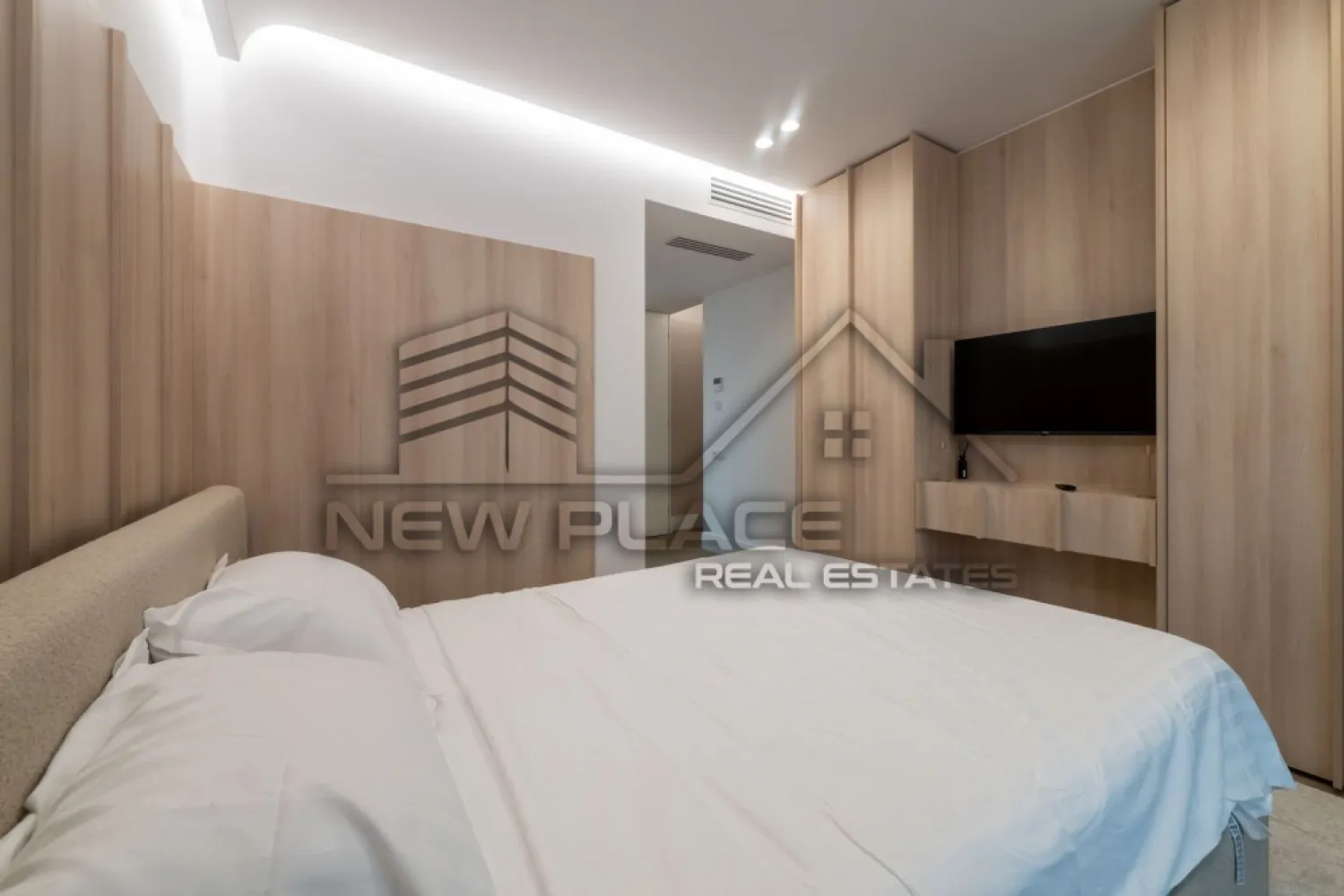 CORTINA 126 | Apt exclusivist | 270,000+TVA | Terasa 40 mp | ULTRA LUX
