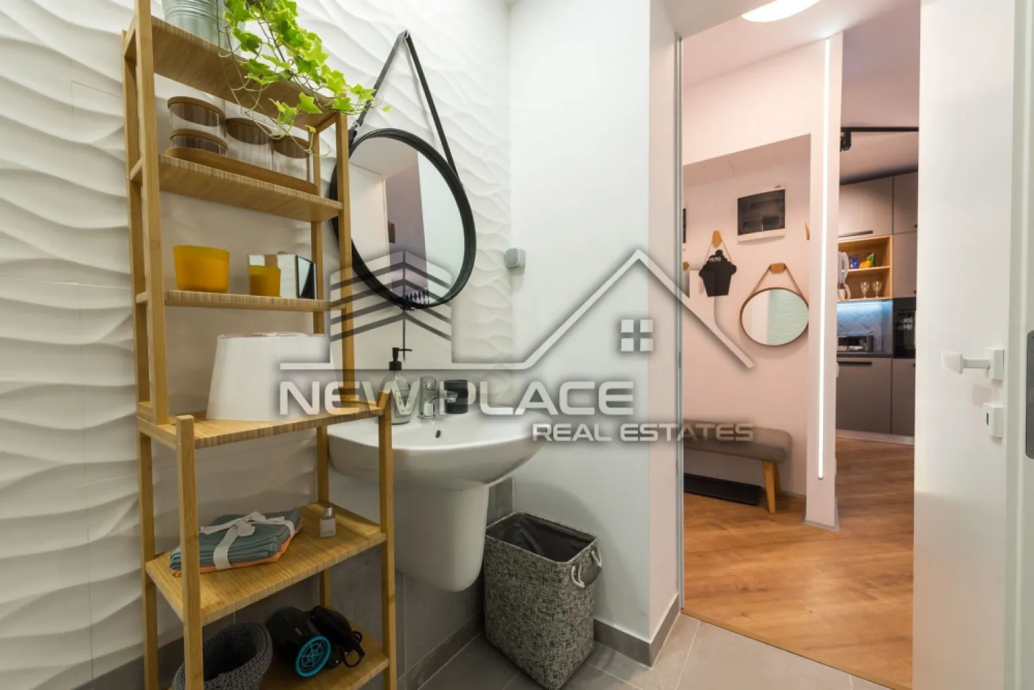 [VIDEO] 4City North | Apartament exclusivist | Vedere curtea interioara | Lux