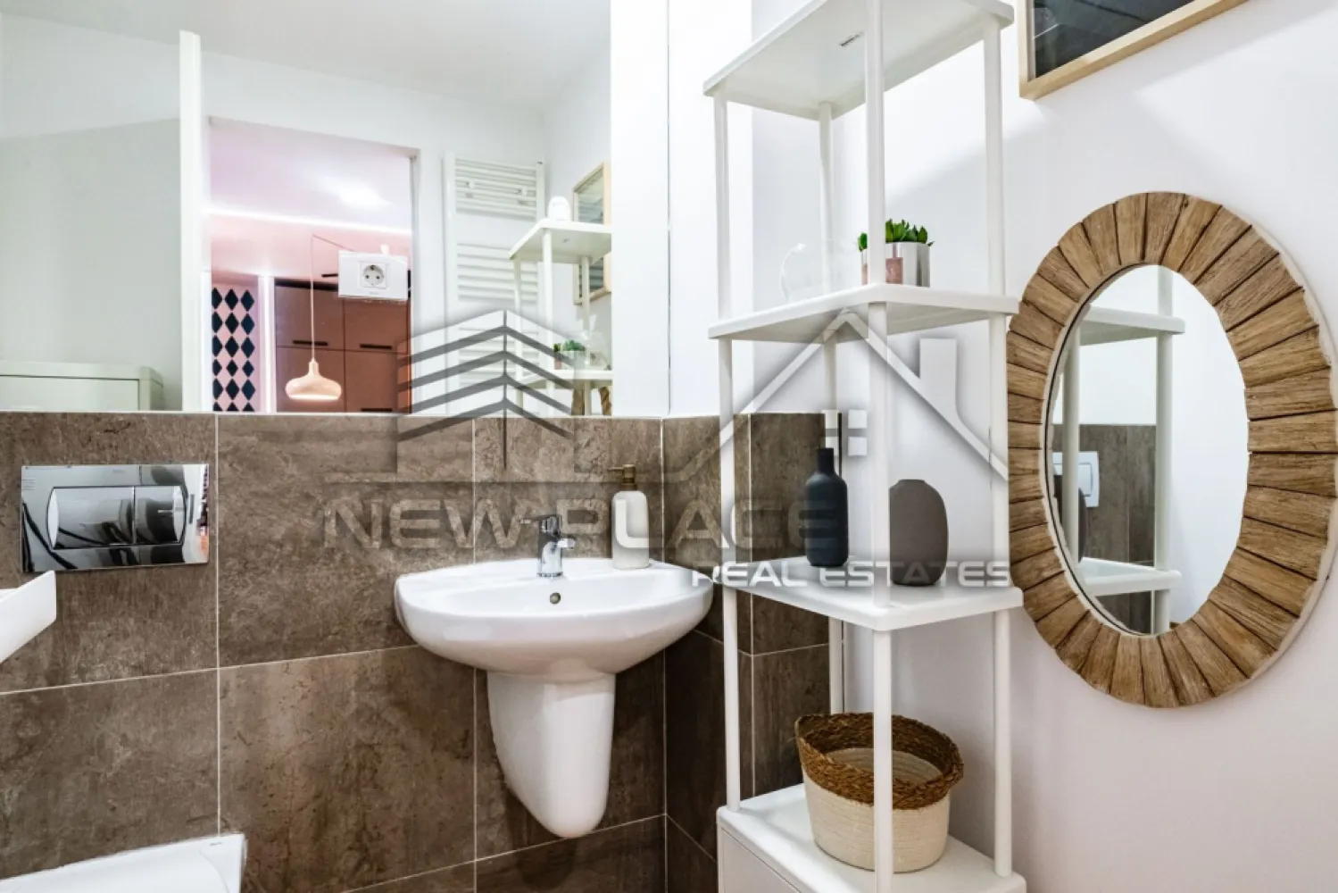 [VIDEO] 4City North | Apartament exclusivist | Vedere curtea interioara | Lux