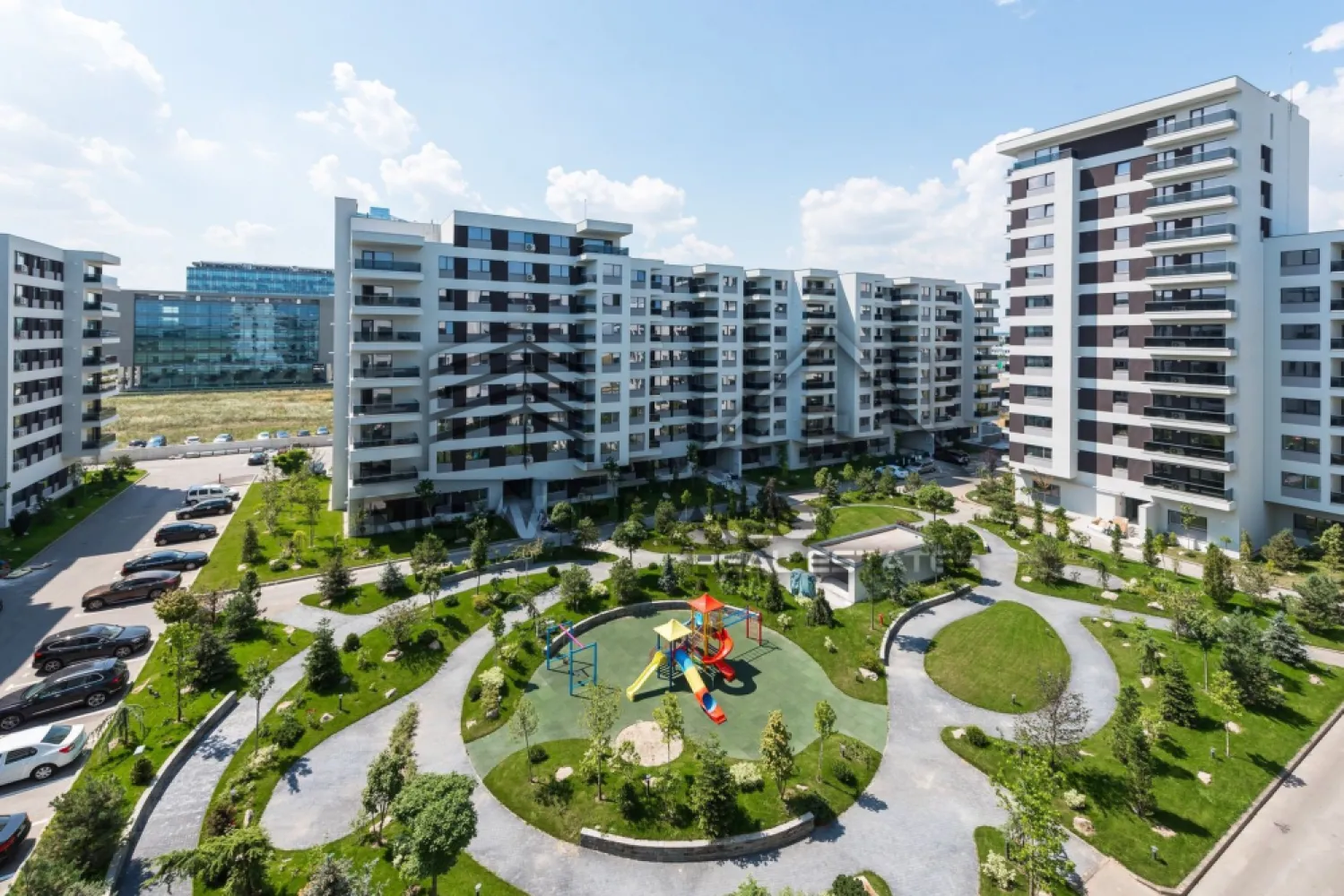 [VIDEO] 4City North | Apartament exclusivist | Vedere curtea interioara | Lux
