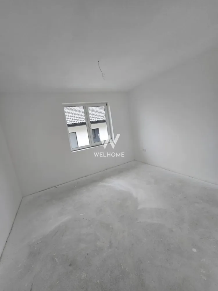 Casă individuală P+E+Pod, 205 mp utili, Curte 380 mp, Pompă de căldura