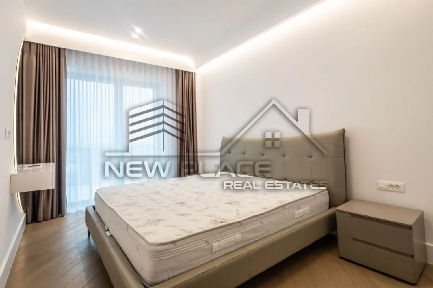 CORTINA 126 | Apartament exclusivist | Terasa 26 mp | View liber | ULTRA LUX