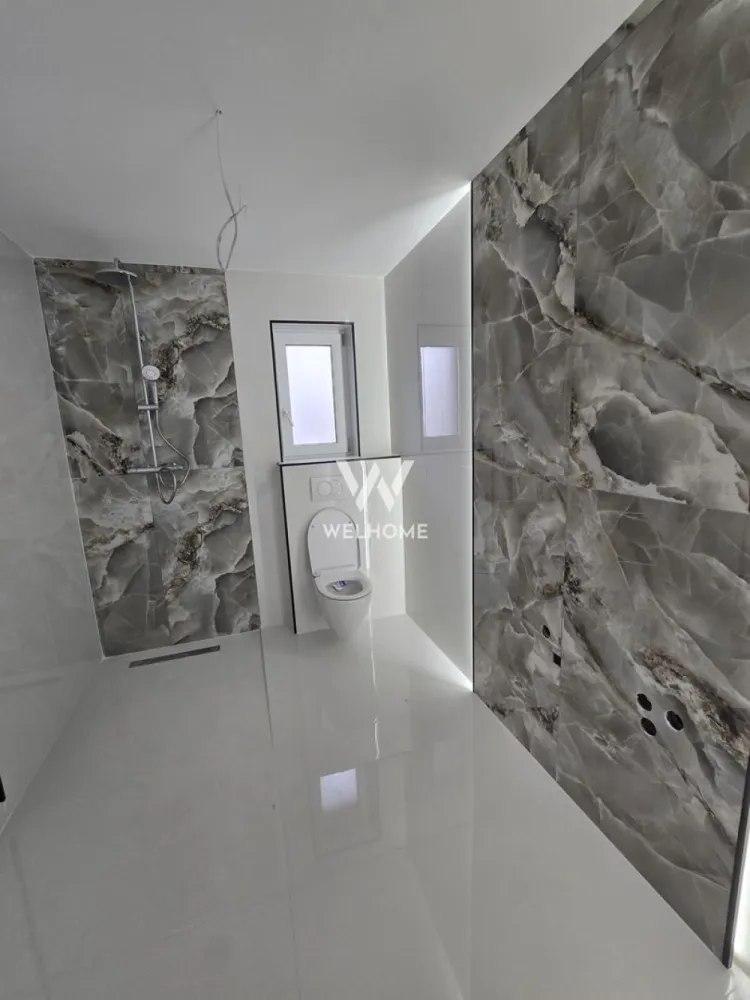 Casă individuală P+E+Pod, 205 mp utili, Curte 380 mp, Pompă de căldura