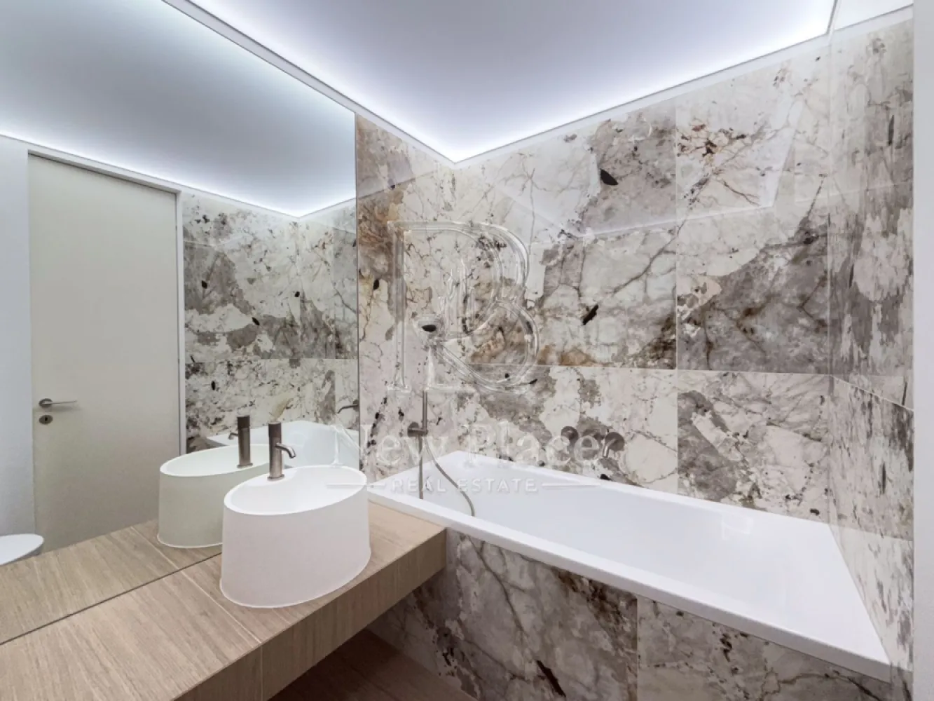 [VIDEO] CORTINA 126 | Apartament exclusivist | Terasa 24 mp | View liber | LUX