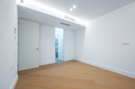 CORTINA 126 | Apartament exclusivist | Vedere libera | 2,900 Eur/mpc | LUX