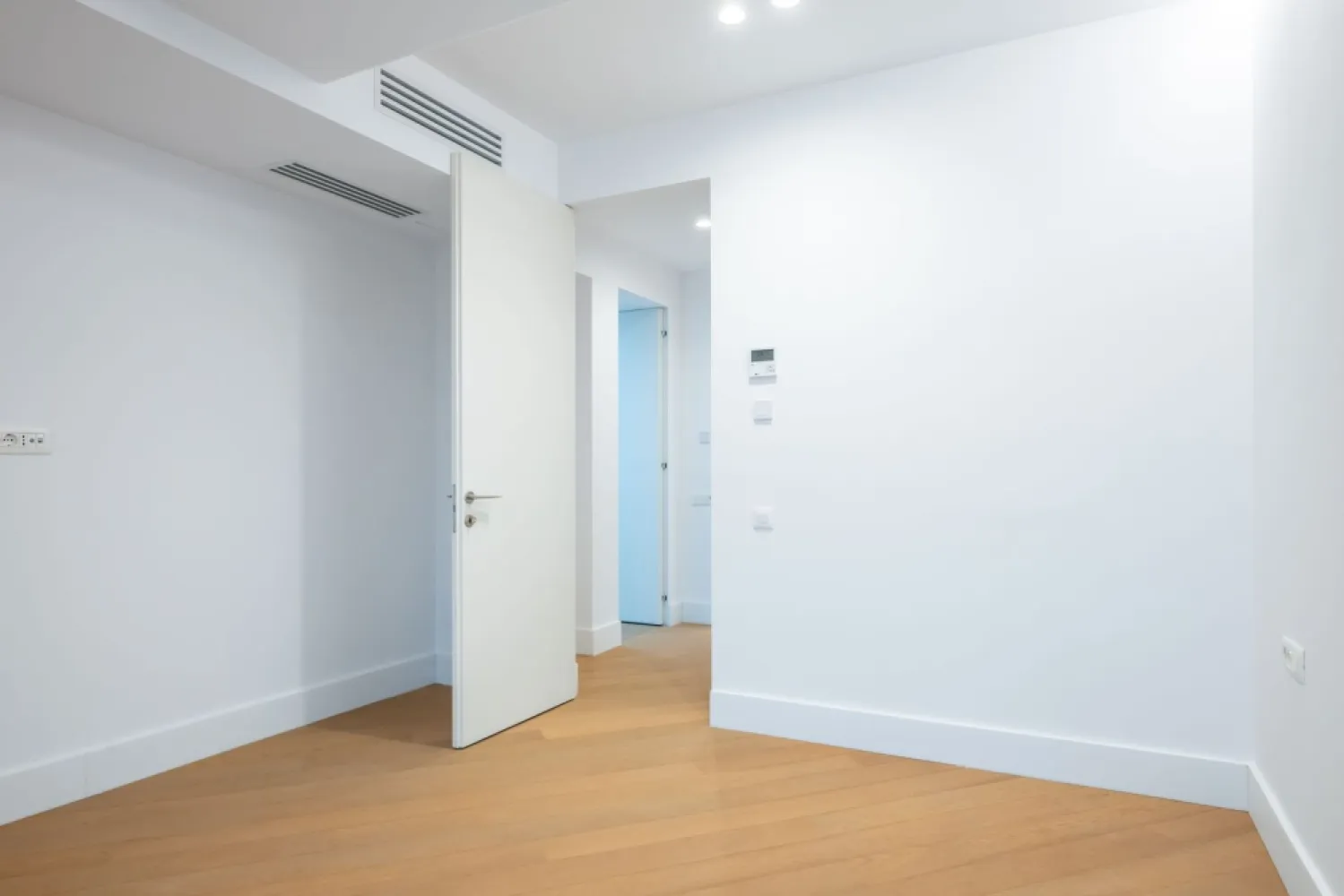 CORTINA 126 | Apartament exclusivist | Vedere dubla | 2,900 Eur/mpc | LUX