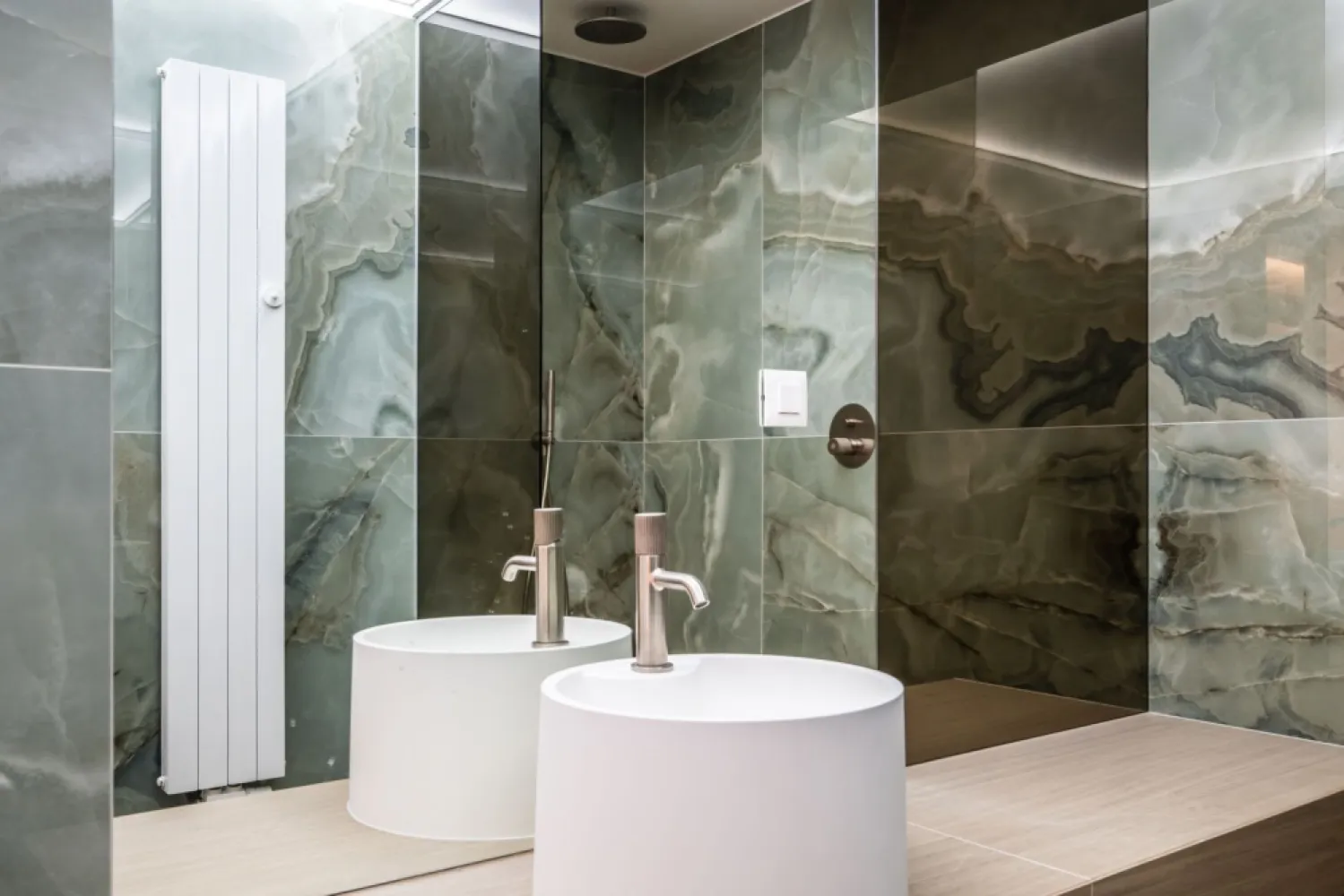 CORTINA 126 | Apartament exclusivist | Vedere dubla | 2,900 Eur/mpc | LUX