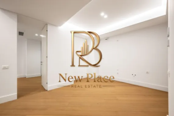 CORTINA 126 | Ultra Lux | Exclusivitate | 2,500 Eur/mpc | Terasa de 13 mp