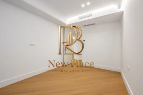 CORTINA 126 | Ultra Lux | Exclusivitate | 2,500 Eur/mpc | Terasa de 13 mp