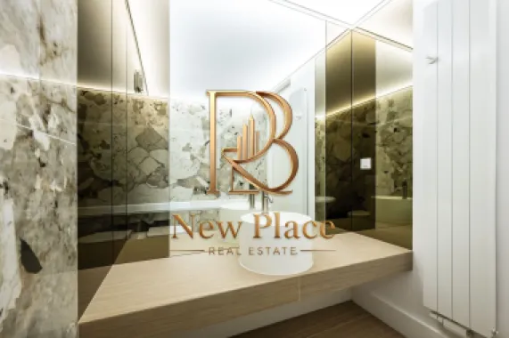 CORTINA 126 | Ultra Lux | Exclusivitate | 2,500 Eur/mpc | Terasa de 13 mp