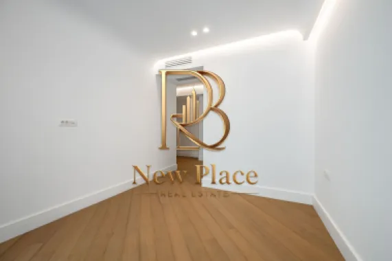 IANCU NICOLAE | Ultra Lux | Oportunitate | 2,500 Eur/mpc | Terasa de 23.5 mp