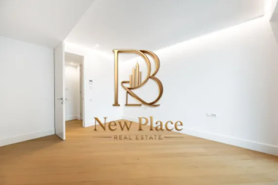 IANCU NICOLAE | 2,500 Eur/mpc | Ultra Lux | Terasa de 25.3 mp