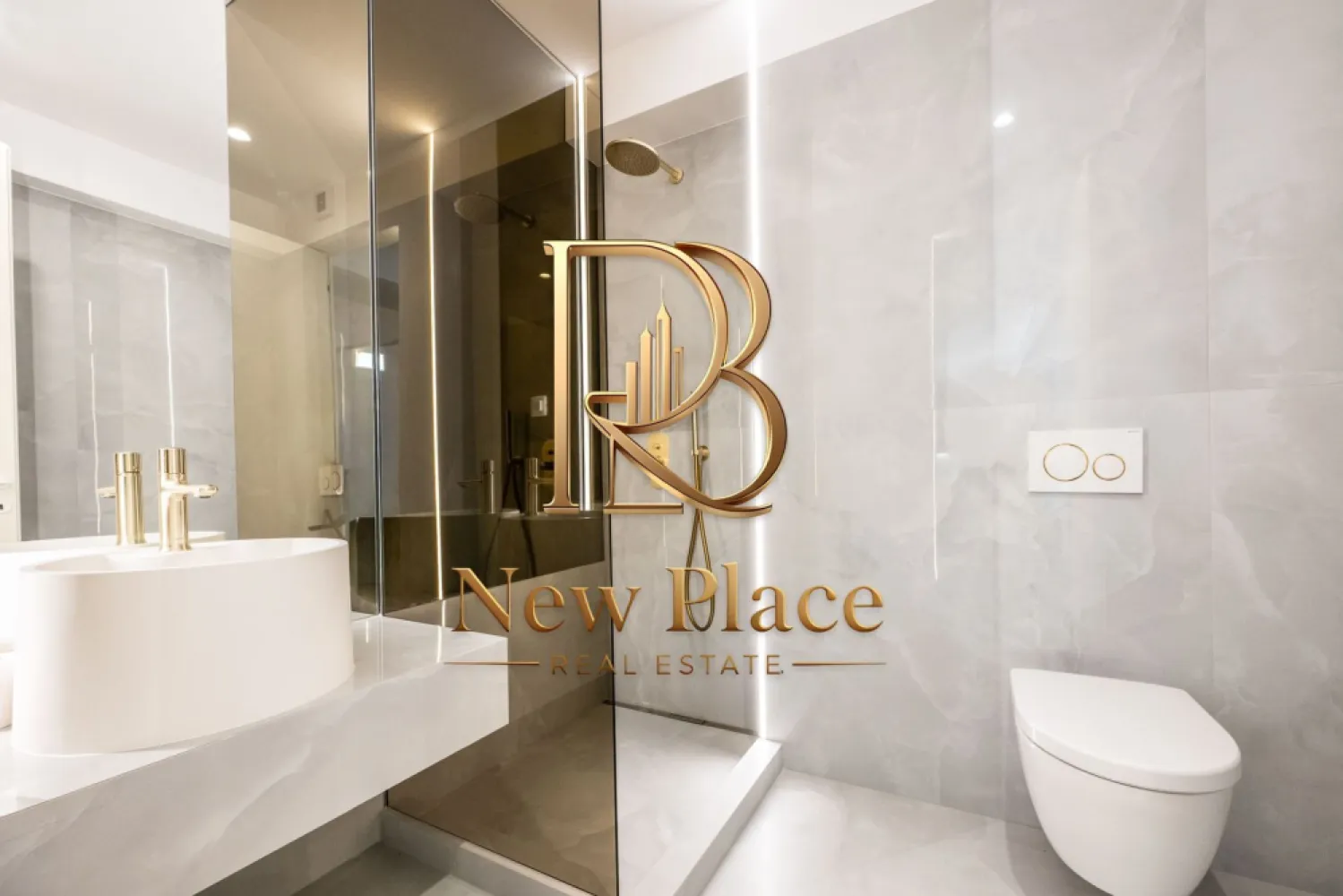 [VIDEO] CORTINA NORTH | 1,150 Eur + TVA | Mobila Rovere | View liber | LUX