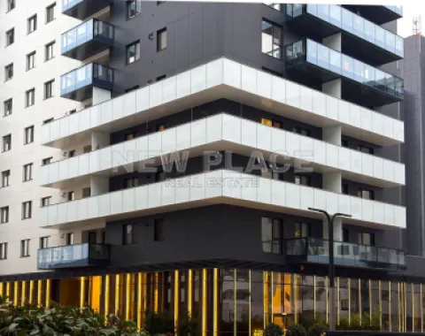 [VIDEO] CORTINA NORTH | Bucatarie inchisa | 1,100 Eur+TVA|Terasa 30 mp