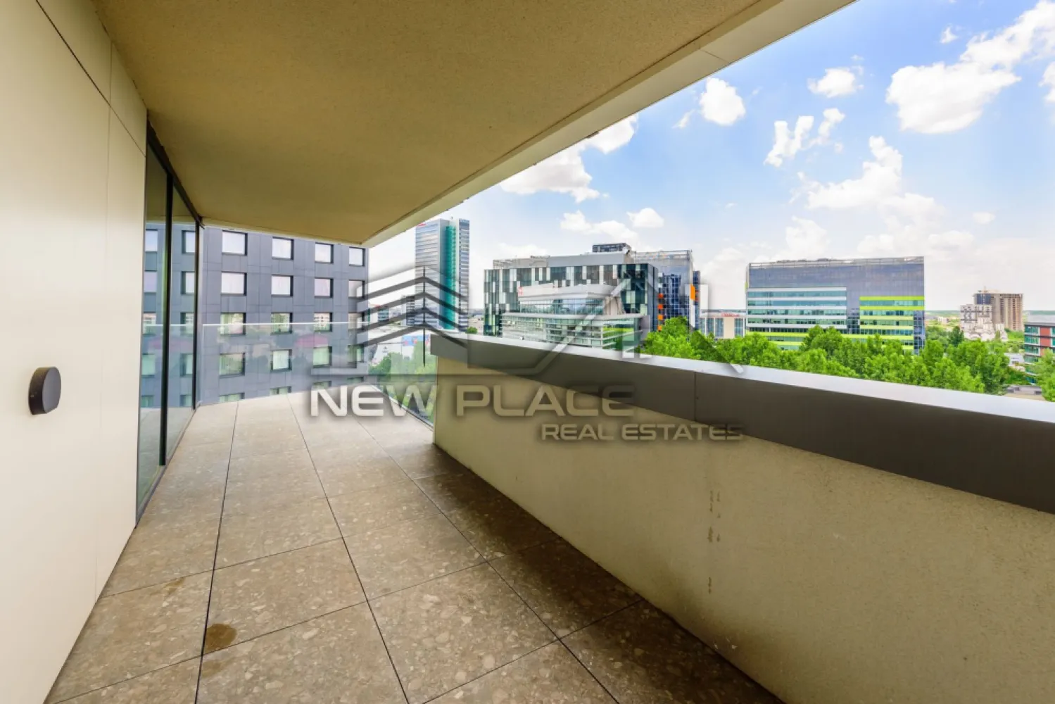 Aviatiei Tower | Vedere libera | Terase 40 mp | 470,000+TVA | Lux