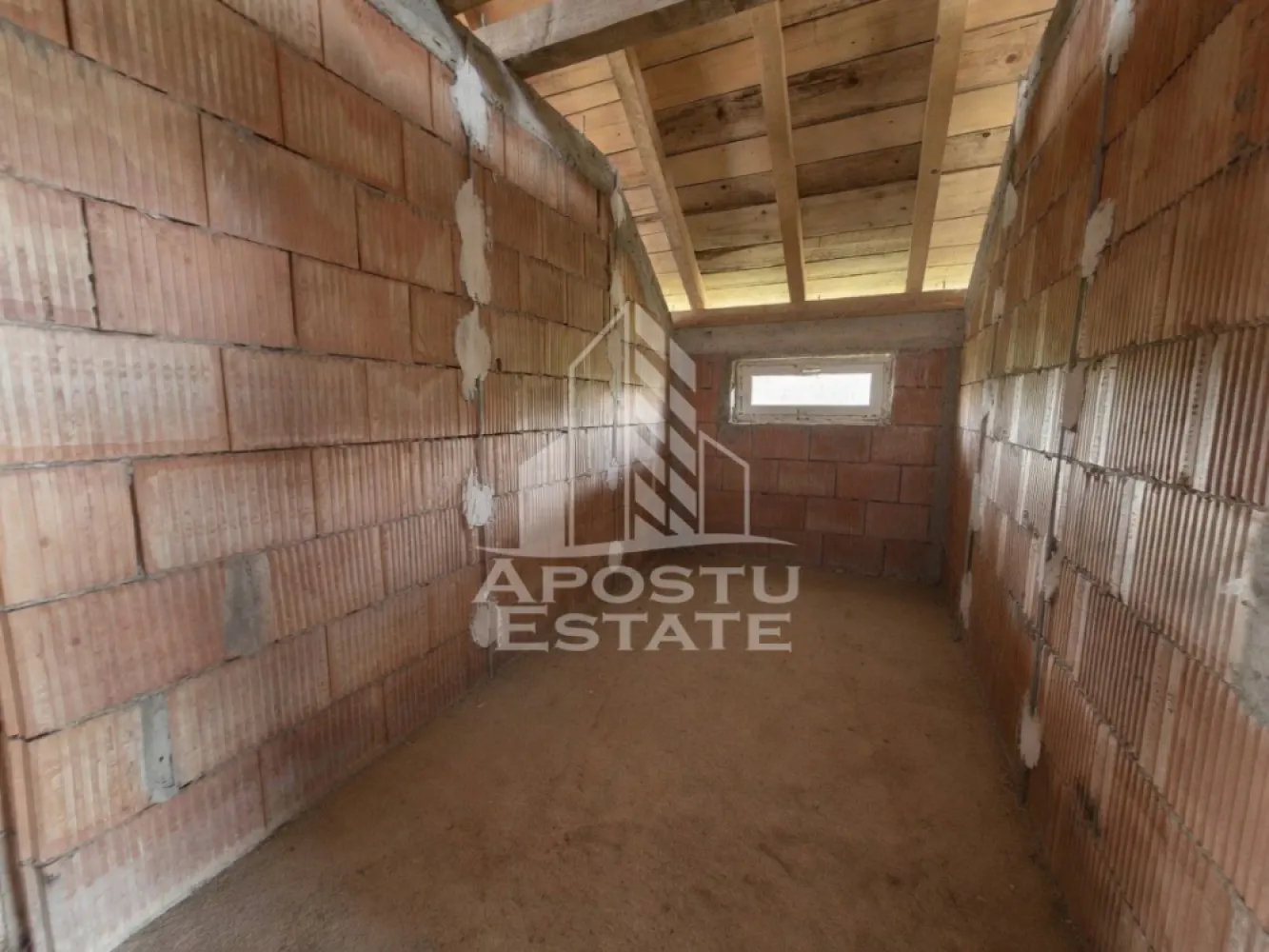 Casa individuala cu etaj, teren 1439 mp, Dudestii Vechi