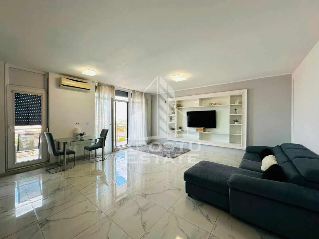 Apartament 2 camere zona Polivalenta