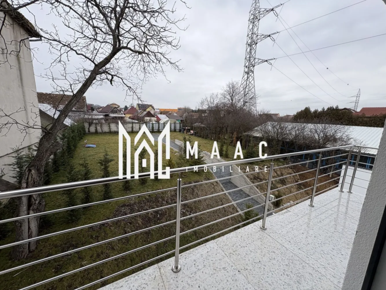 Apartament la vilă I 3 Camere I Et 2 I Balcon I 2 Parcări