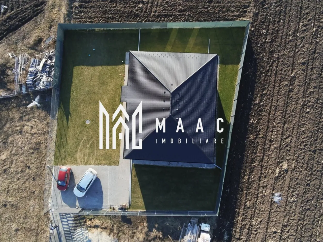 Casa Individuală I4 camere I Dependințe I Teren 890 mp - MAAC imobiliare va propune spre vânzare o casă individuală în Sura Mica la iesire spre Ocna Casa construită în anul 2018 izolată cu vată bazaltică de 15 cm ,are o curte liberă de 730 mp Dispune de curent trifazic Pompă de căldură Apă , canal Se vinde mobilată,utilată Pentru mai multe detalii precizați ca ați văzut anunțul cu ID CP2892457 }}