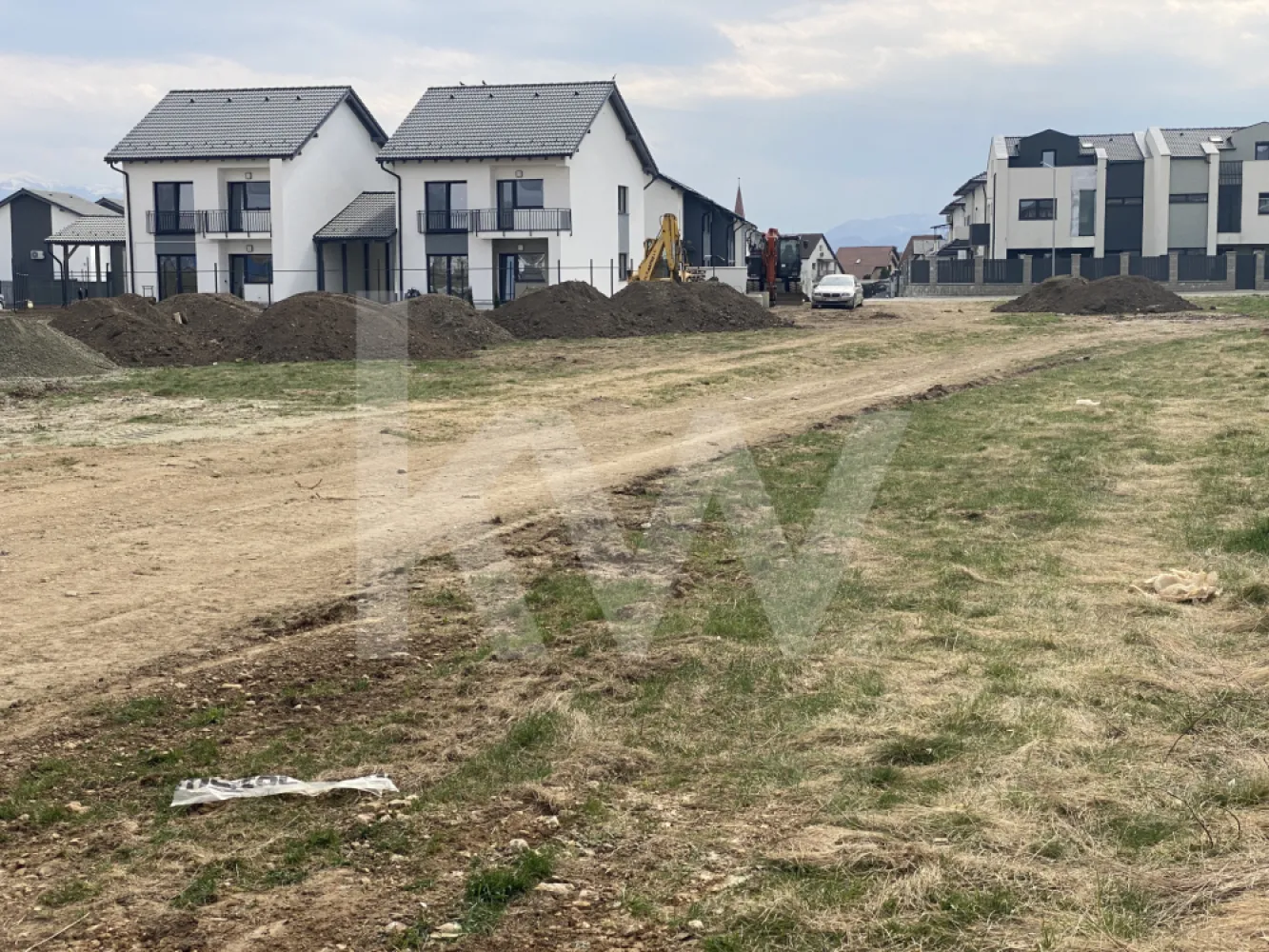 Teren pentru casa individuala in Selimbar - acces auto S+P+1E+ER 331mp