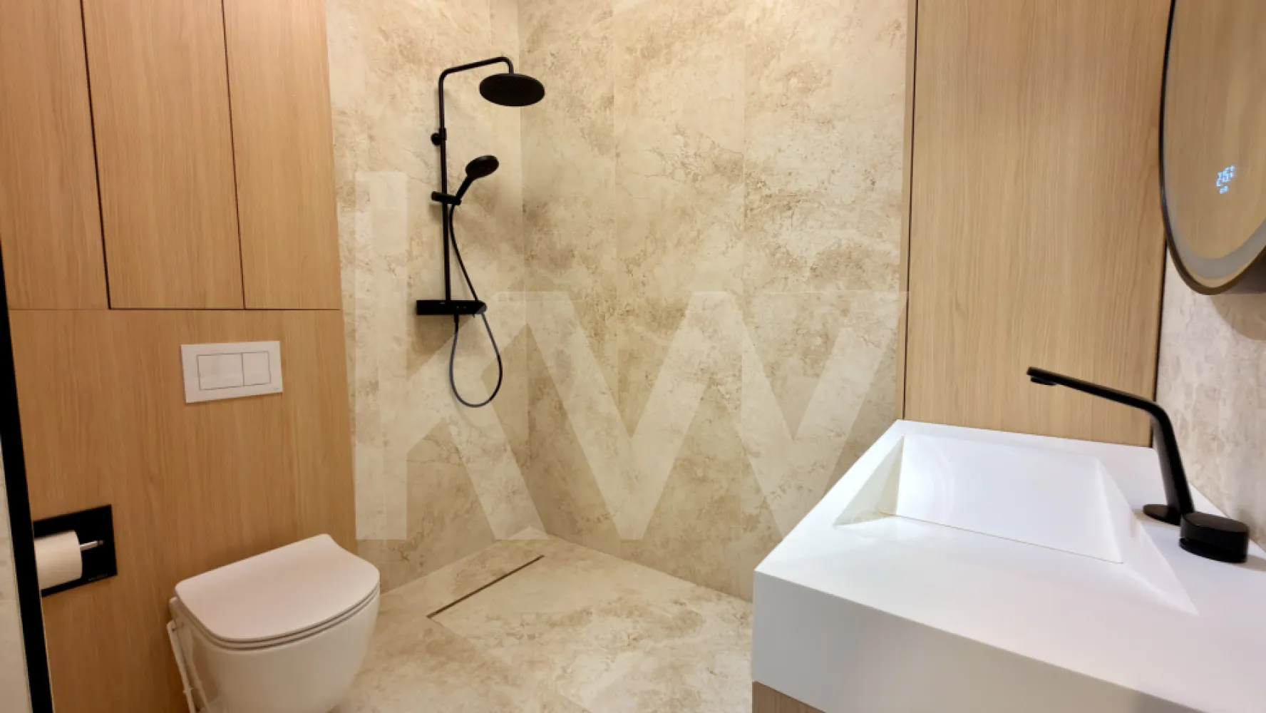 Apartament modern cu design deosebit | Luminos | Complet utilat - Există proprietăți care oferă doar metri pătrați.

Și există proprietăți care oferă stare, lumină și confort, într-un spațiu gândit pentru stilul de viață modern.

Acest apartament deosebit impresionează prin designul contemporan, compartimentarea inteligentă și atenția acordată fiecărui detaliu. Cu o suprafață utilă de aproximativ 50 mp, locuința este alegerea ideală atât pentru locuit, cât și pentru investiție.

Lumina naturală abundentă, finisajele premium și combinația armonioasă dintre lemn, texturi naturale și iluminatul ambiental creează o atmosferă caldă și primitoare încă de la primul pas.

Zona de zi este organizată într-un concept open-space elegant, unde bucătăria modernă se îmbină perfect cu livingul, oferind un spațiu generos pentru relaxare și socializare. Insula centrală devine punctul de atracție al întregii locuințe.

Dormitorul oferă intimitate și confort, fiind amenajat în tonuri calde și beneficiind de lumină naturală pe tot parcursul zilei.

Baia se remarcă prin designul modern, finisajele de calitate și zona de duș walk-in, care oferă un plus de eleganță și funcționalitate.

Un avantaj important al proprietății este camera suplimentară, care poate fi amenajată ca birou, dressing, cameră pentru copil sau spațiu destinat oaspeților, în funcție de nevoile viitorului proprietar.

Dotări și beneficii:
• încălzire în pardoseală
• centrală proprie
• electrocasnice încorporate
• mașină de spălat vase
• mașină de spălat rufe cu uscător
• Smart TV
• loc de parcare în curtea interioară cu acces securizat prin barieră

Apartamentul este situat într-un bloc nou, pe strada Ogorului, într-o zonă liniștită din Sibiu, cu acces rapid către centrul orașului, zona industrială și principalele puncte de interes.

O proprietate modernă, complet pregătită pentru mutare, ideală pentru cei care își doresc confort, calitate și un stil de viață echilibrat.

Pentru mai multe informații sau programarea unei vizionări, vă stăm cu drag la dispoziție.