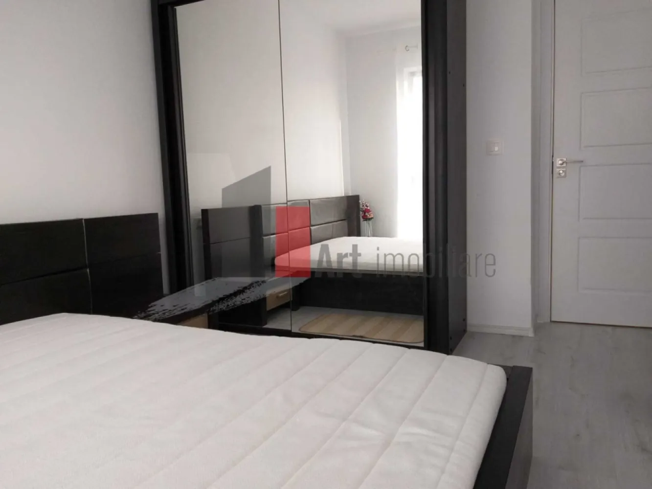 Inchiriere ap 2 cam Complez Exigent Plaza, faza 2-Pet Friendly-Lujerului