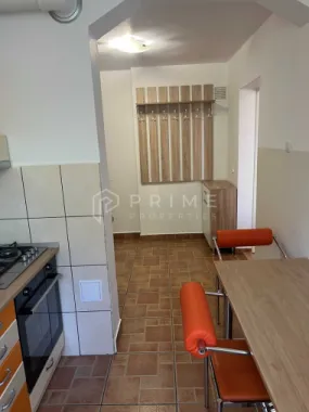 Apartament 2 Camere Recent Renovate – Cartier Cornișa