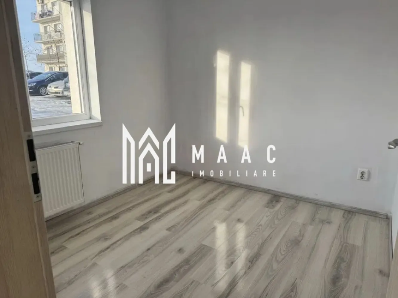 Apartament 2 Camere I Parter I Nemobilat I Balcon I Turnisor - Vă oferim spre închiriere un apartament cu 2 camere, situat la parterul unui imobil, ideal pentru persoanele care doresc să își amenajeze locuința după propriile preferințe.

Apartamentul se predă nemobilat și neutilat, oferind flexibilitate maximă în organizarea și amenajarea spațiului. Locuința beneficiază de un balcon, perfect pentru momentele de relaxare.

Avantaje:

2 camere
Parter
Nemobilat și neutilat
Balcon
Disponibil imediat
Se închiriază pe termen lung
Zonă liniștită, cu acces facil către punctele de interes din oraș

Proprietatea reprezintă o alegere potrivită pentru cei care caută stabilitate și posibilitatea de a-și personaliza locuința după propriul stil și necesități.

Pentru mai multe informații sau pentru programarea unei vizionări, vă stăm la dispoziție.

Pentru informati si vizionari: CP3161560