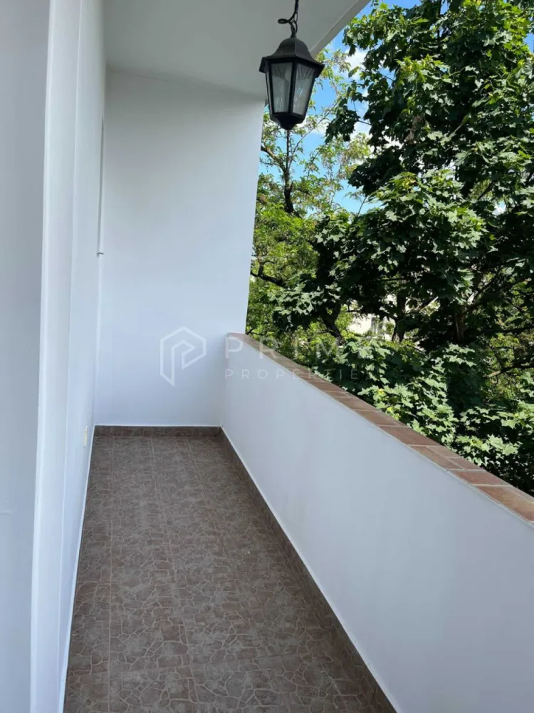 Apartament 2 Camere Recent Renovate – Cartier Cornișa