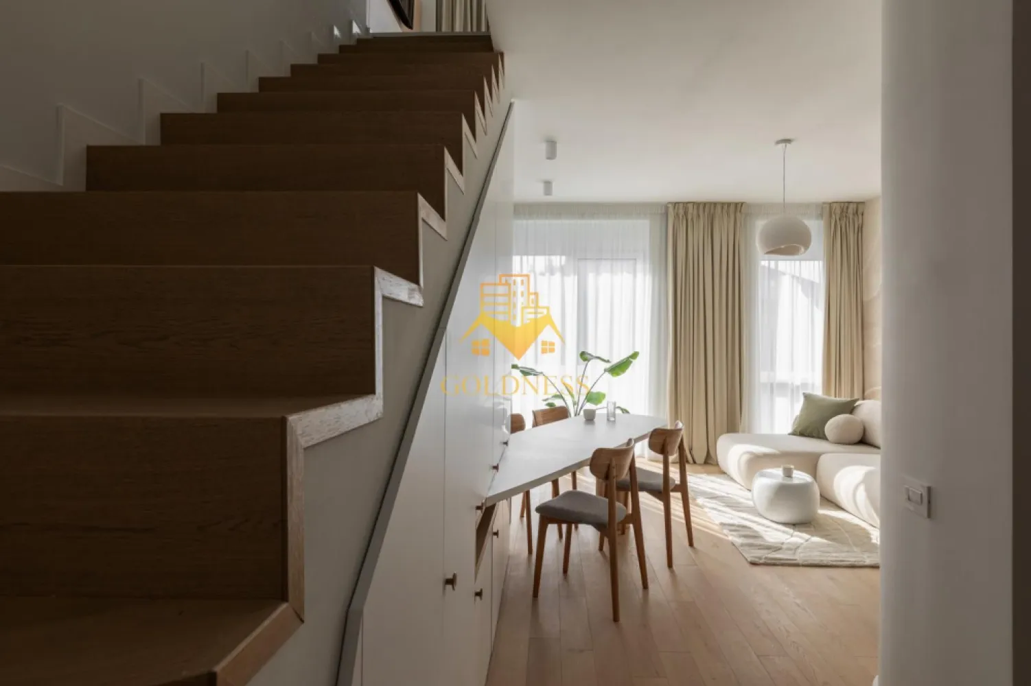 2 camere decomandat, Parcare, Modern, Facultatea de drept,Gheorgheni