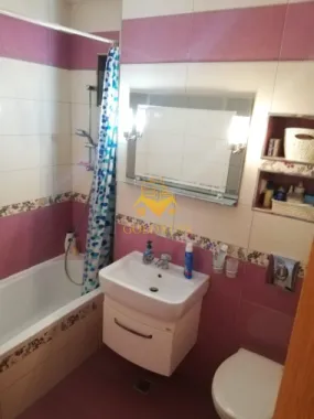 3 camere, decomandate, mobilat complet, Zona Avram Iancu, Cipariu
