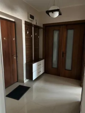 De inchiriat apartament 2 camere Complex Rezidențial I. C. Frimu, 500 euro