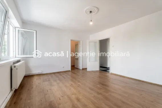 Apartament 2 camere Ultracentral, bvd Revolutiei, Arad - COMISION 0