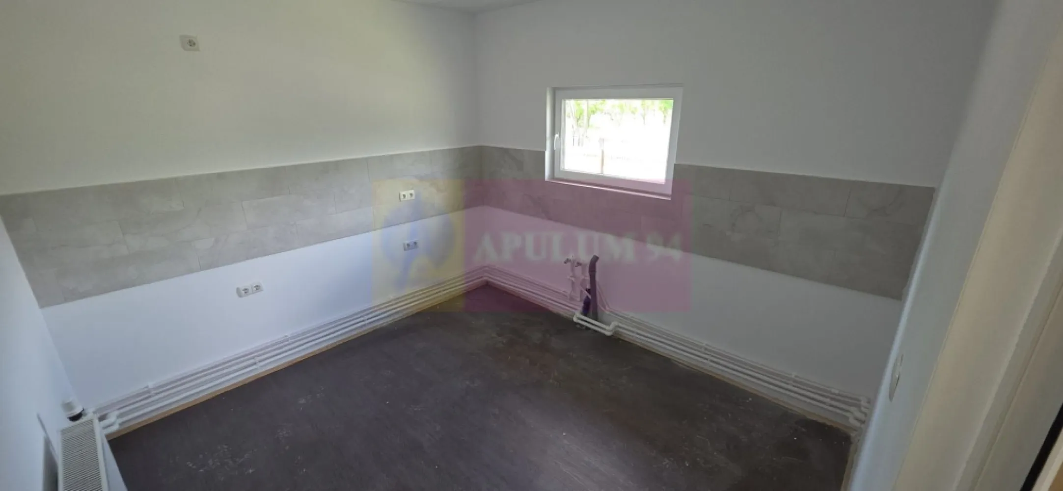 Casa de vanzare cu 4 camere in Brebu