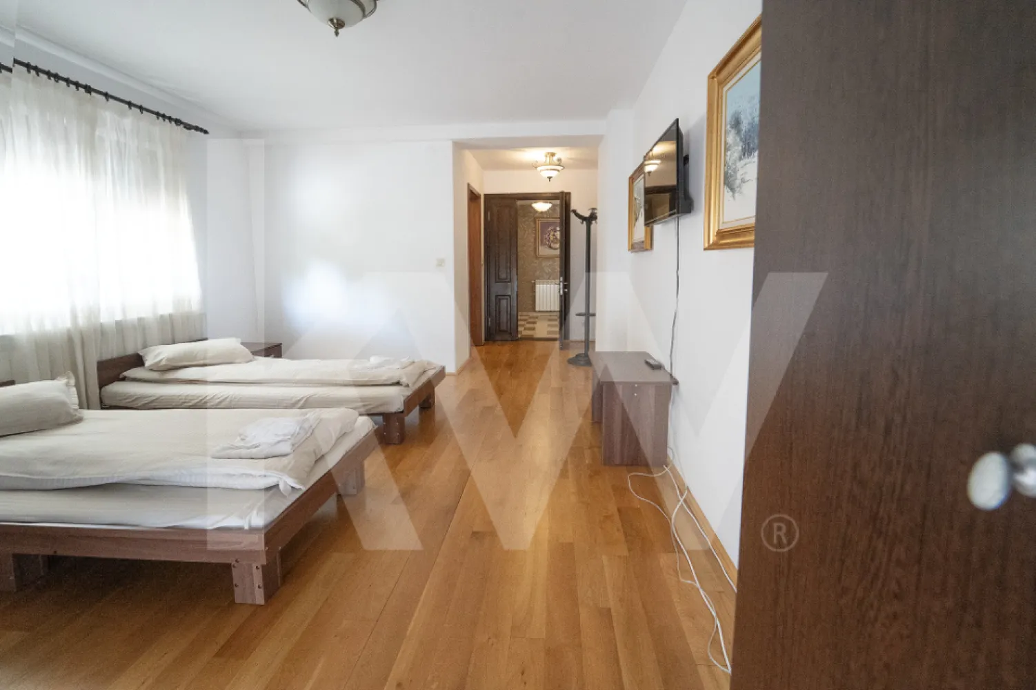 Vila exclusivista cu piscina si panorama de vis Cisnadioara