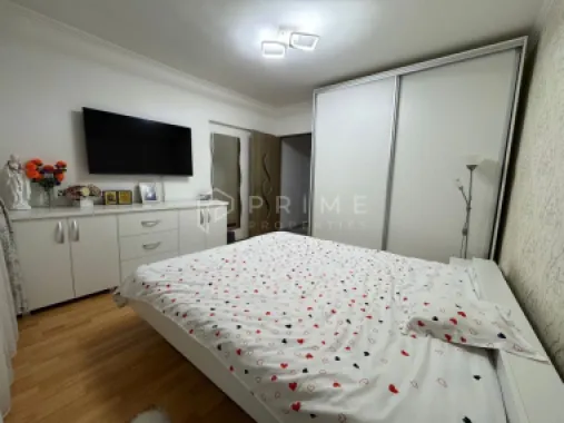 Apartament cu 3 camere, decomandat – Cartier Tudor- Mobilat și utilat