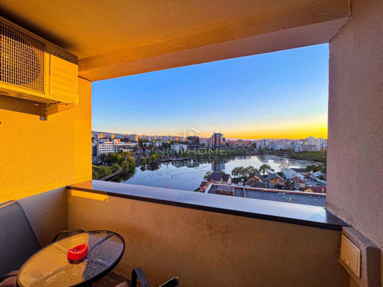 Apartament 1 camera, Parcare, zona Iulius Mall Park Lake