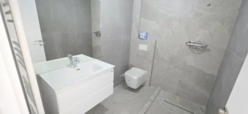 Giulesti duplex P+1 4 camere de vanzare