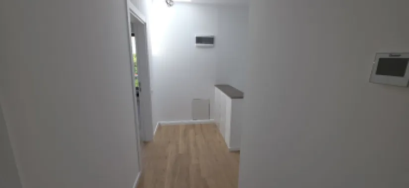 Giulesti duplex P+1 4 camere de vanzare