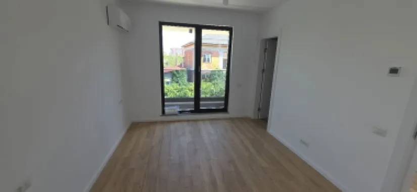 Giulesti duplex P+1 4 camere de vanzare