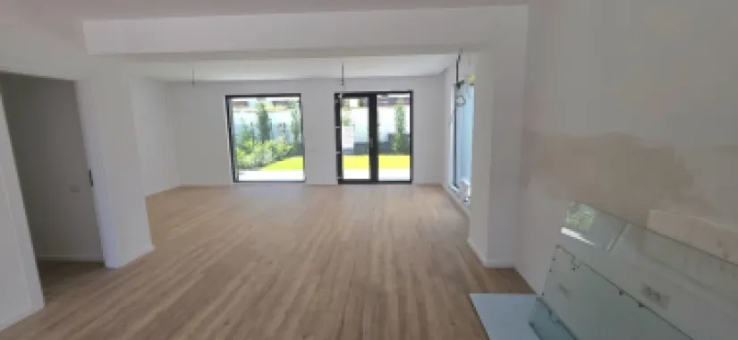 Giulesti duplex P+1 4 camere de vanzare